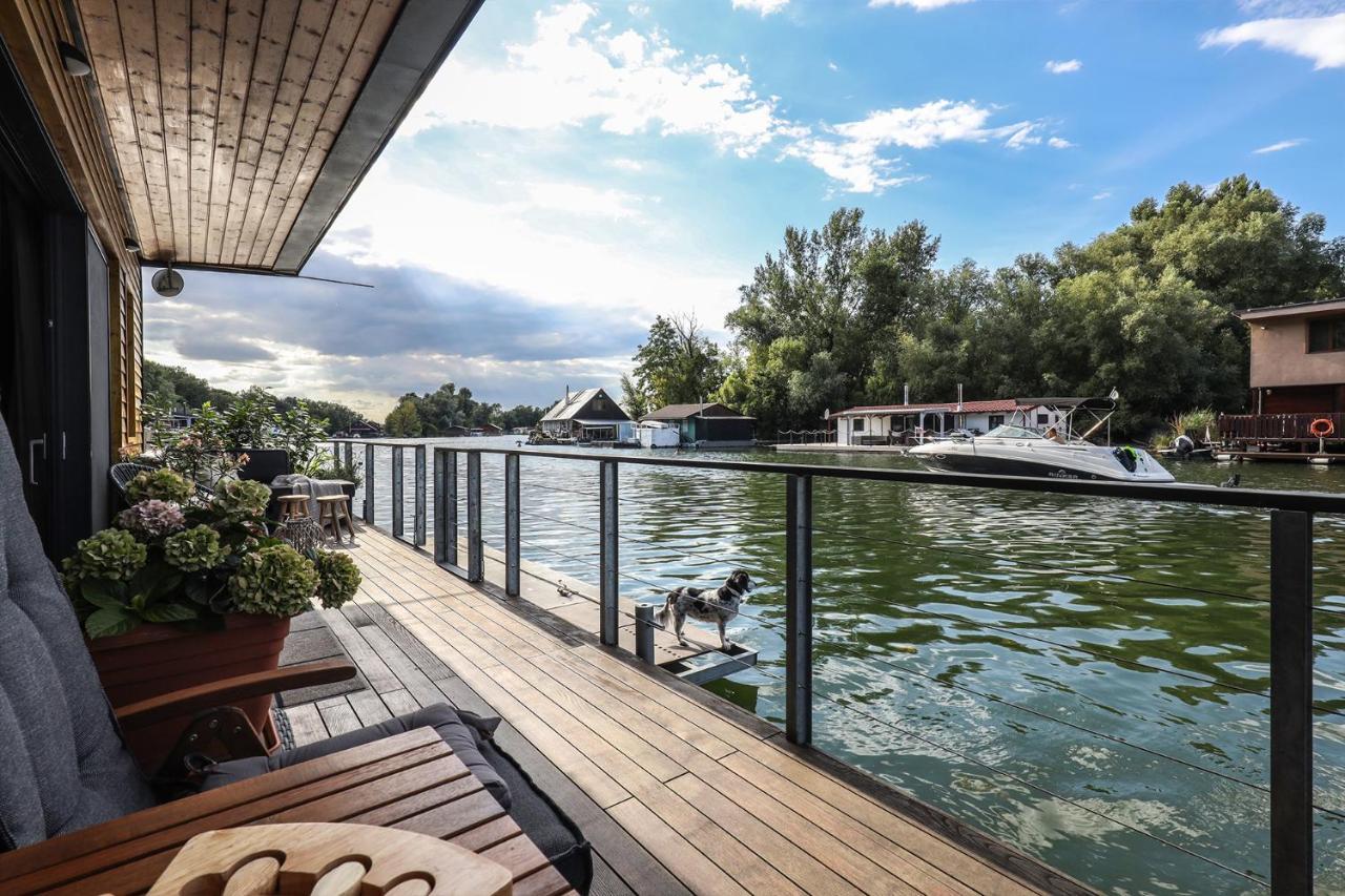 Hausbot U Rybara A Kacky Villa Bratislava Exteriör bild